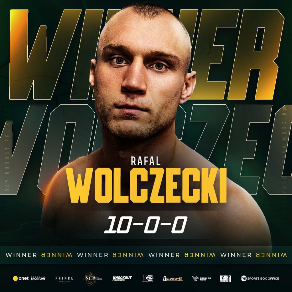 Gala Usyk vs Dubois
Rafał Wołczecki zwycięzcą swojego pojedynku.