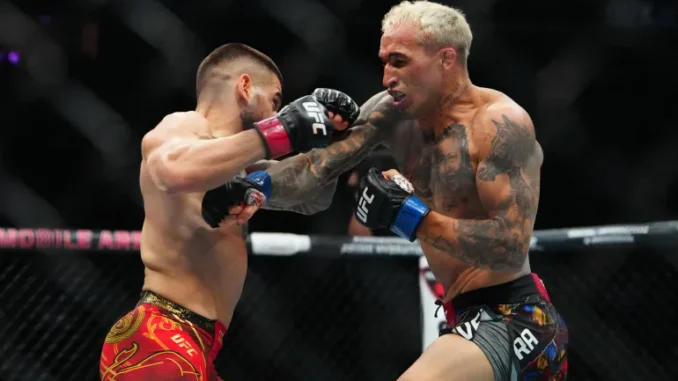 Topuria vs Oliveira