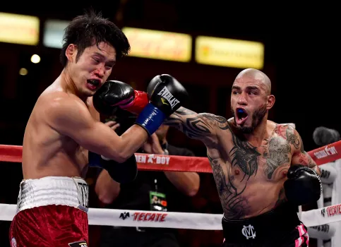 Miguel Cotto vs Yoshiro Kamegai